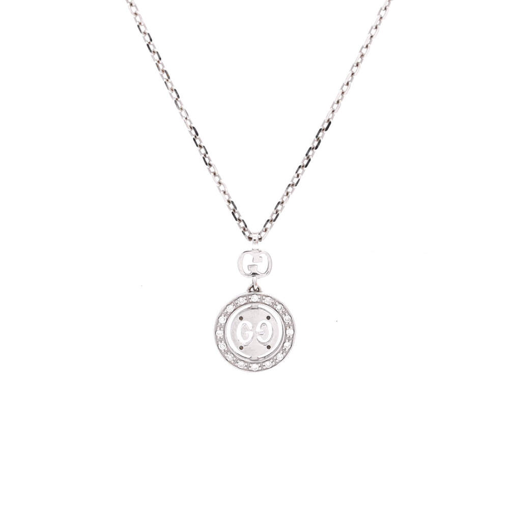 Gucci Icon Twirl Necklace